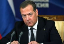 Medvedev: “Naša se ekonomija nije urušila, a rublja je ojačala”