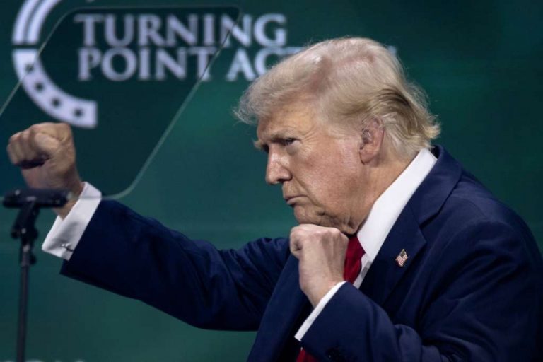 Time magazin proglasio Donalda Trumpa “Osobom godine” po drugi put