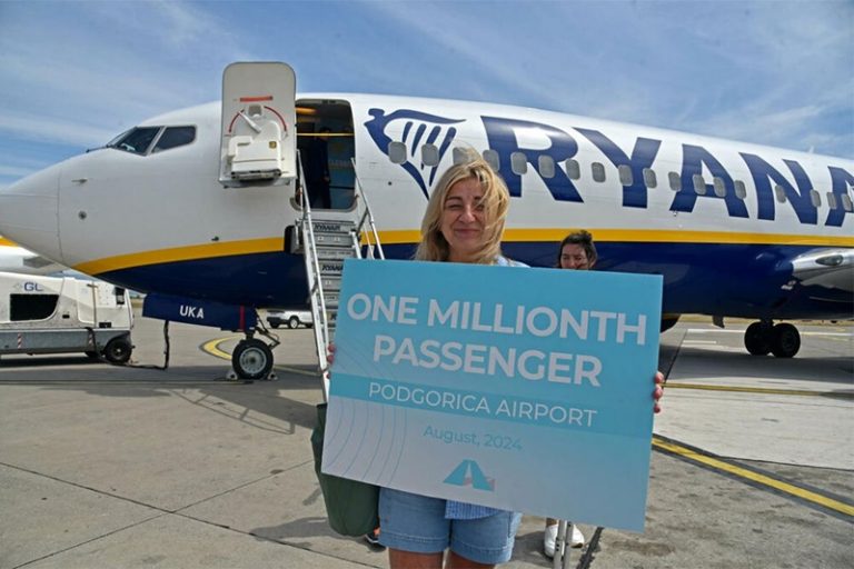 Milionita putnica na Aerodromu Podgorica, pogledajte šta je dobila