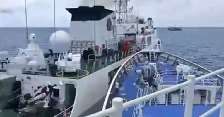 SAD osudio akcije Kine: “Obalna straža namjerno se sudarala s filipinskom”