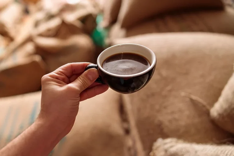 Novo istraživanje otkrilo kako tačno kafa utječe na crijeva