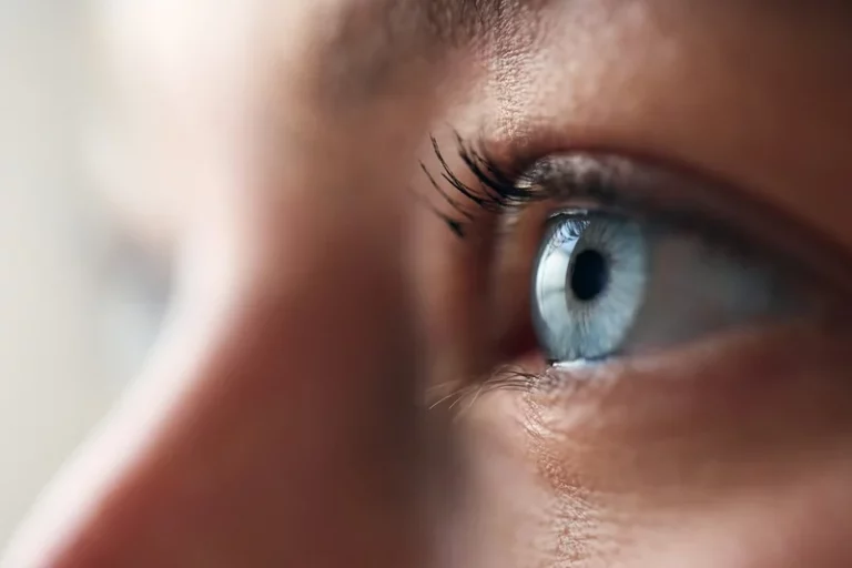 Tuberkuloza oka: Uzrok, simptomi i kako liječiti problem koji može dovesti do sljepoće?
