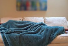 Japanac spava 30 minuta dnevno zadnjih 15 godina, otvorio je školu brzog spavanja