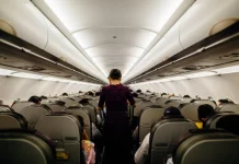 Stjuardesa otkrila užasavajuće detalje: “Ovo su najprljaviji dijelovi aviona”