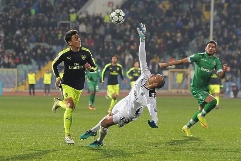 Sjećate li se ove majstorije? Na današnji dan Özil je postigao jedan od najljepših golova u historiji