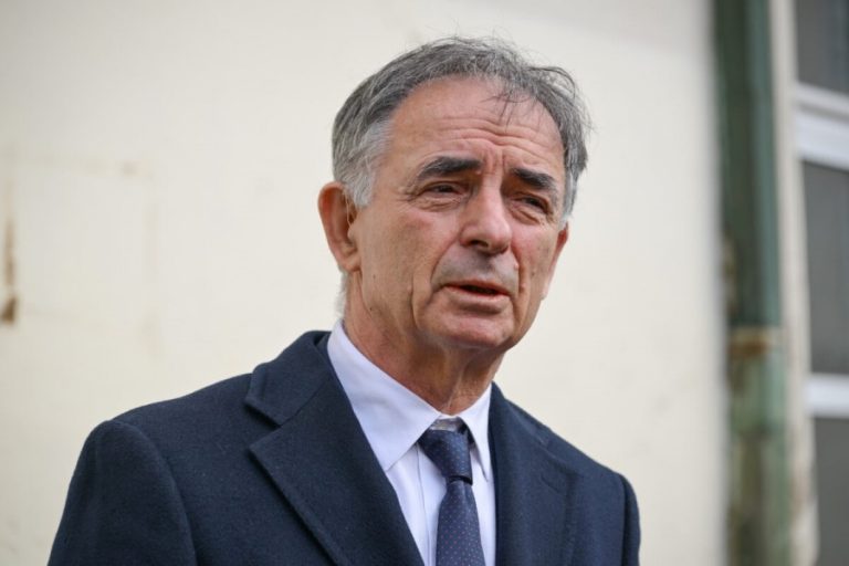 PUPOVAC OSUDIO PONAŠANJE NAVIJAČA: “Hrvatska se nastavlja navikavati na suživot sa svojim ustaškim nasljeđem”