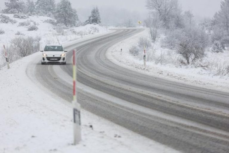 Iz BIHAMK-a apeluju na vozače: Pripremite vozilo za zimu
