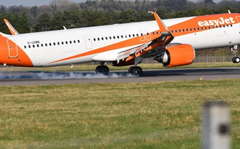 Drama na nebu: Pilot se onesvijestio u toku leta, avion hitno prizemljen, putnici u panici