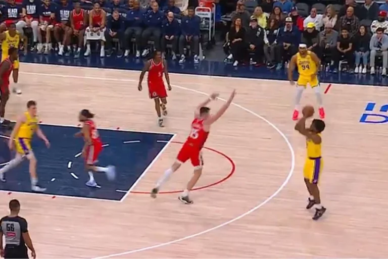 Bronny James postigao prvu trojku u NBA karijeri iz desetog pokušaja, LeBron je nije ni vidio