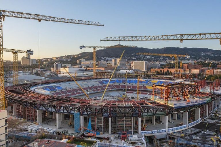 Barcelona potvrdila katastrofu i ogromne gubitke: Ništa od povratka na Camp Nou ove sezone