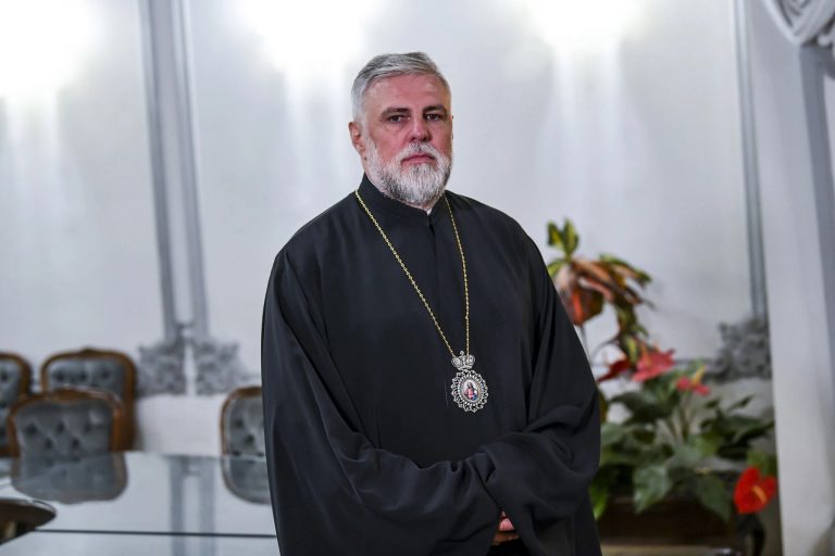 Sve zlo, kal i mulj izbili su na površinu