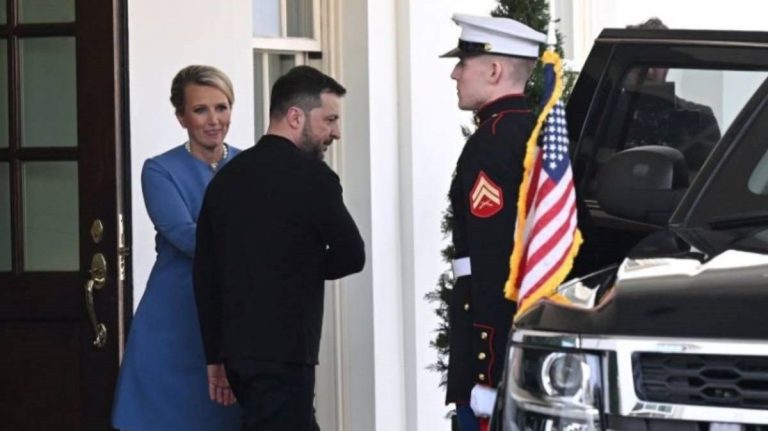 Trampov čovjek otkrio detalje: “Ja sam rekao Zelenskom da napusti Bijelu kuću”