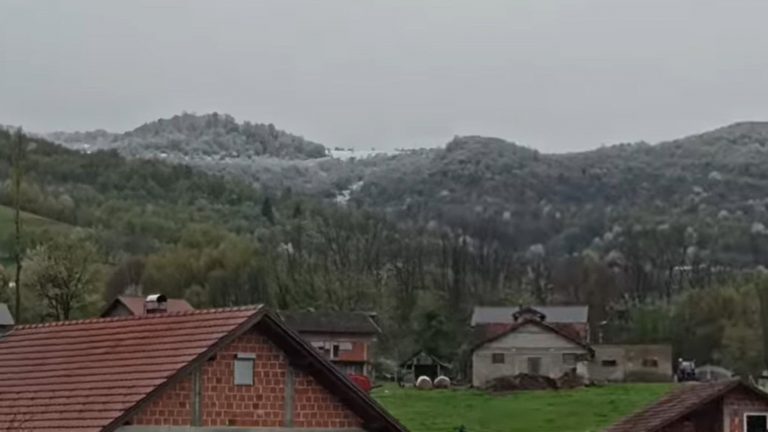 U Banjoj Luci pao snijeg