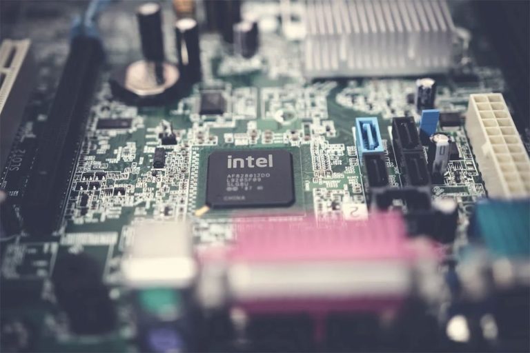 Intel prodao većinski udio u kompaniji Altera