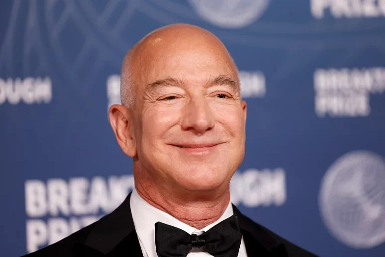 Jeff Bezos najavio gigantski projekat u svemiru