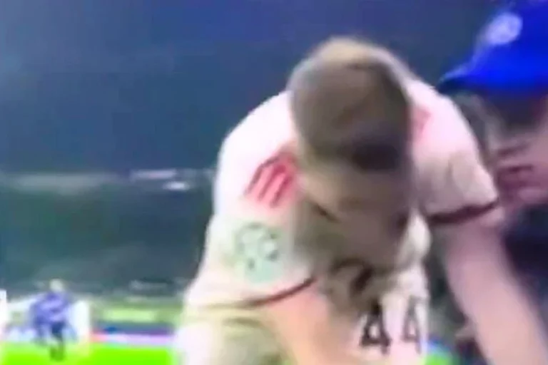 Zvijezda Bayerna gurnula dječaka koji dohvaća lopte, izazvala je gnjev Interove klupe