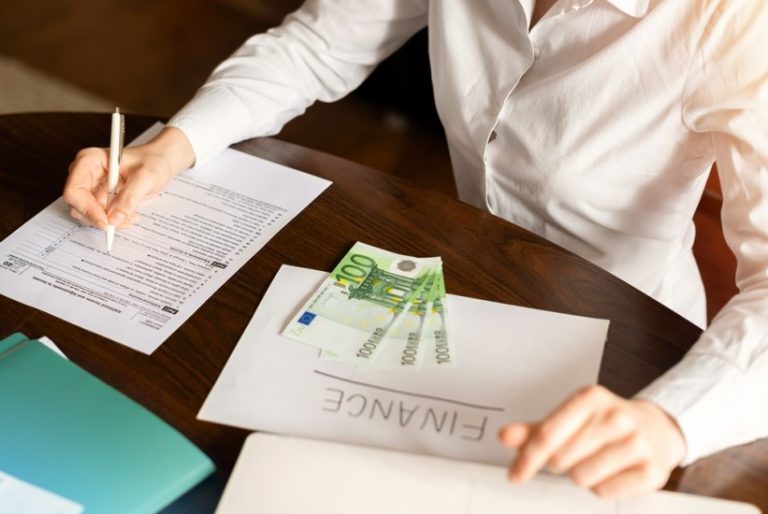 Grčka je najzaduženija članica EU