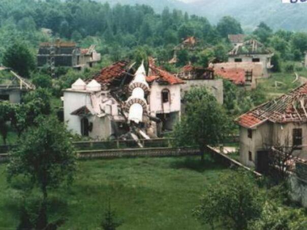 prosle-su-32-godine-od-pokolja-u-ahmicima-zlocin-pocinjen-sa-zvukom-ezana-arrrrrrr_67fecb5be5258