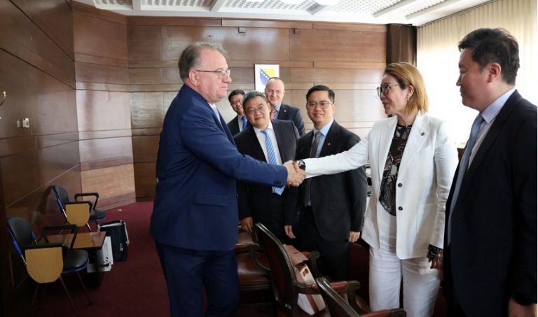 Nikšić sa delegacijom Kinesko-evropskog udruženja za tehničko-ekonomsku saradnju