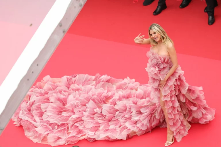 Heidi Klum prekršila je sva pravila Filmskog festivala u Cannesu: Zavodljivo pozirala u neobičnoj haljini