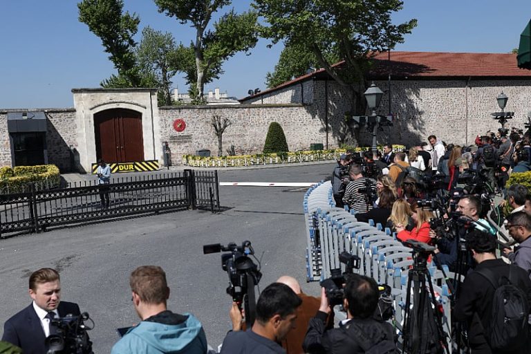 Konfuzija u Istanbulu: Niko ne zna kada će početi pregovori niti gdje će se održati