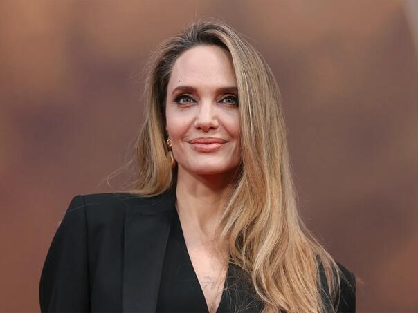 Angelina Jolie