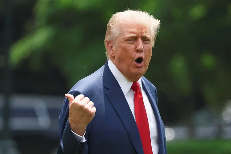 Trump se distancirao od izvještaja da je odobrio planove za napad na Iran: WSJ nema pojma šta mislim