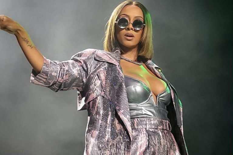 Slavna pjevačica nosila kreaciju bh. dizajnerice Belme Tvico pa joj se javila: “Ovo je tako dobro”