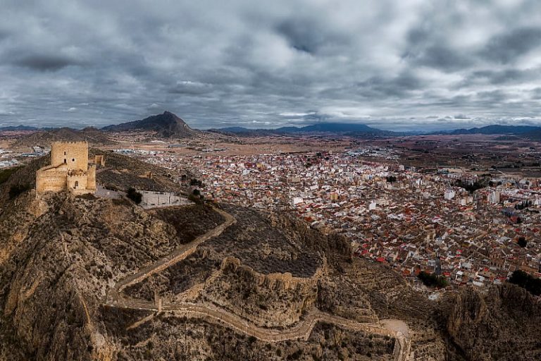 Španski grad zabranio obilježavanje islamskih blagdana na javnom prostoru: Odluka izazvala bijes