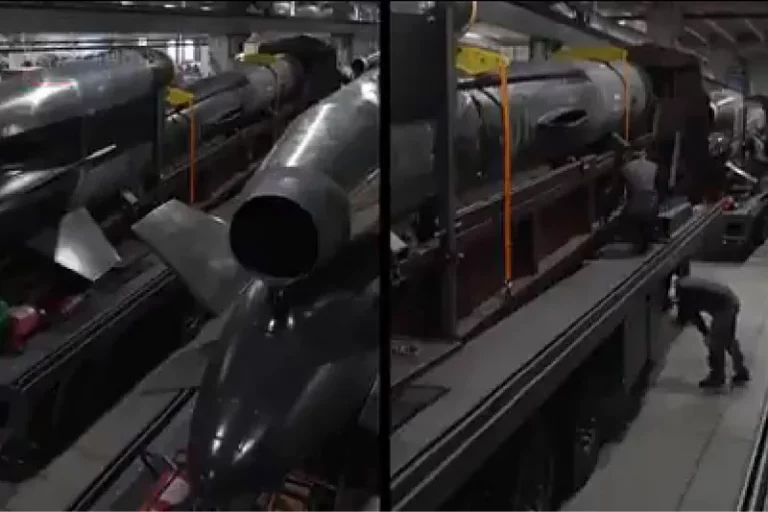 Ukrajinci predstavili novu raketu dometa 3.000 kilometara, Zelenski najavio serijsku proizvodnju