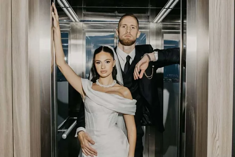 Supruga Džanana Muse odabrala jednostavnu, ali upečatljivu vjenčanicu: Zablistala na ceremoniji