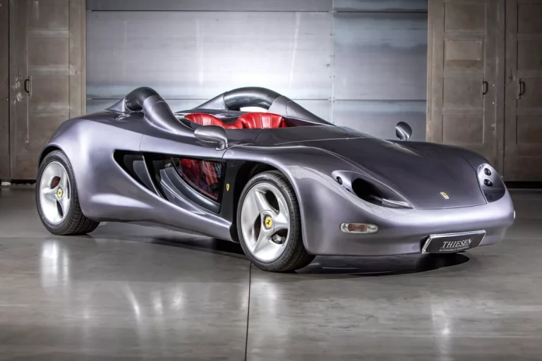 Speedster iz devedesetih baziran je na Ferrarijevom modelu Testarossa