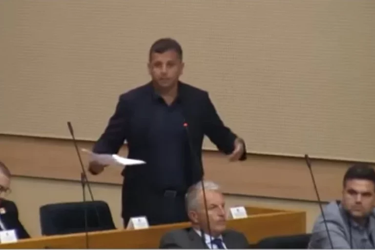 Vukanović najavio prijavu protiv Dodika: Zaprijetio je da će me fizički napasti kad god me sretne na ulici