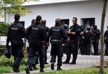 UŽAS U NJEMAČKOM GRADU: Učenik nožem izbo nastavnicu, teško je povrijeđena