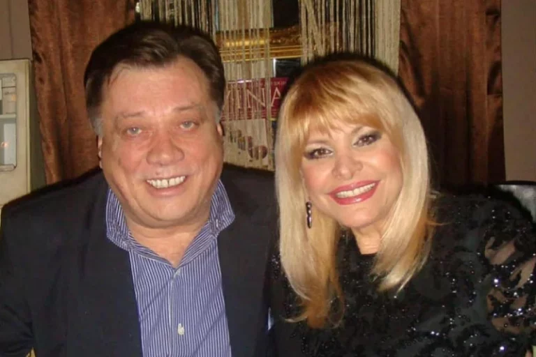 Hanka Paldum slomljena nakon smrti Halida Bešlića: Utjeha mi je što sam ga uspjela posjetiti