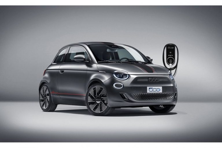 Stellantis pokrenuo proizvodnju hibridne verzije Fiata 500