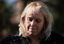 “HVALA STUDENTIMA ŠTO ME ODRŽAVAJU NA ŽIVOTU”: Majka stradalog mladića najavila štrajk glađu i poslala poruku Vučiću