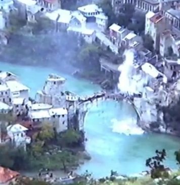 Dan kada je agresor pucao u dušu Mostara: Kako je HVO uz podršku Hrvatske vojske srušio Stari most