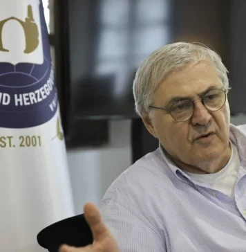 Oručević: Čović donosi Izborni zakon kojim traži kapitulaciju Bošnjaka i BiH, neće ti proći Dragane