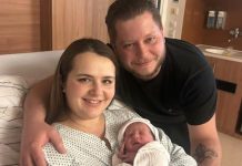 Dženeta je prva beba rođena u Austriji u 2026., roditelji porijeklom iz BiH: “Tata je želio da ide da gleda vatromet, ali onda se sve dogodilo iznenada”