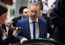 Američki senatori usvojili da Trump bez odobrenja Kongresa ne može provoditi vojne operacije u Venecueli