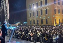 Saša Matić uveo Mostarce i brojne goste u Novu godinu